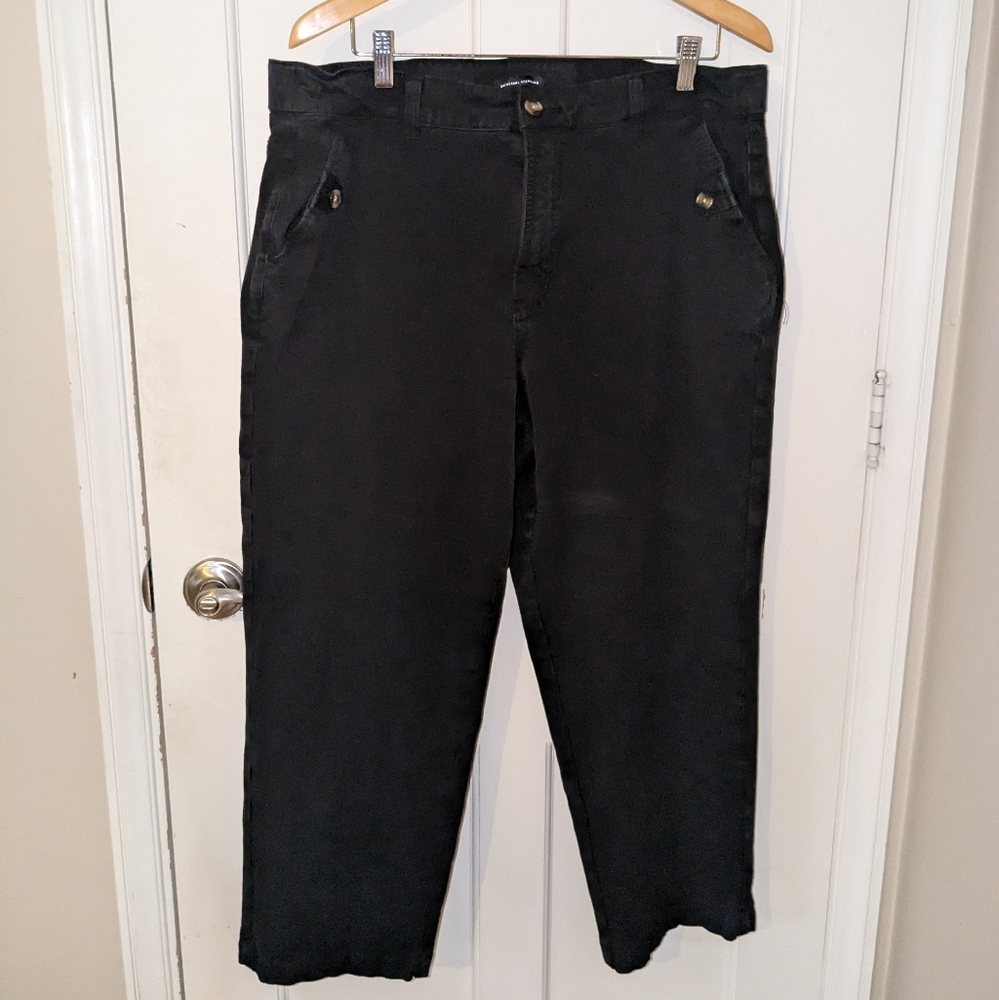 Universal Standard M Black Chino Pants